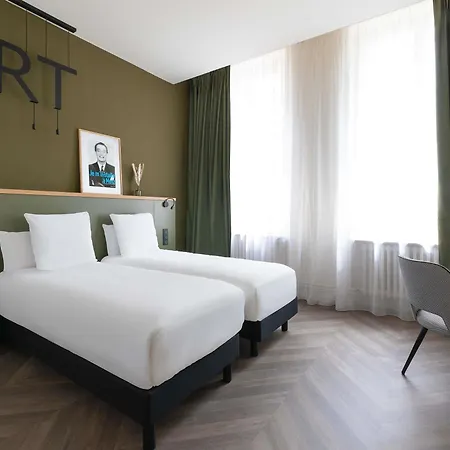 מלון Mercure Grand Centre Cathedrale 4*