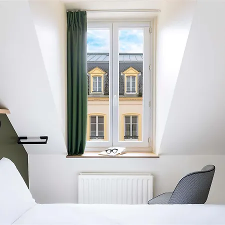 Mercure Grand Centre Cathedrale מלון