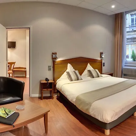 Mercure Grand Centre Cathedrale מלון