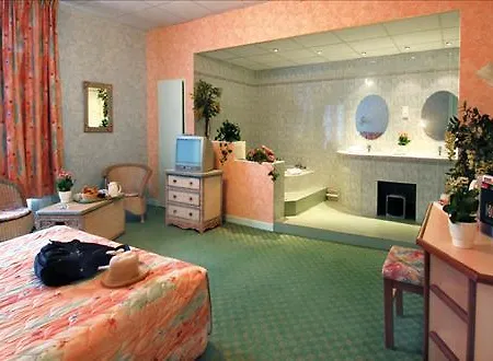 Mercure Grand Centre Cathedrale Мец