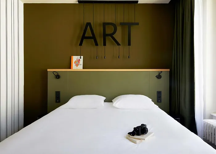 Hotel Mercure Grand Centre Cathedrale 4*