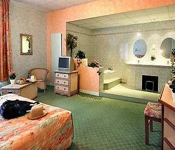 Mercure Grand Centre Cathedrale Мец