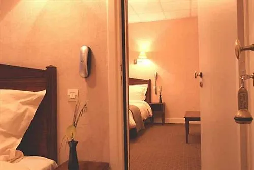 Mercure Grand Centre Cathedrale 4* מץ