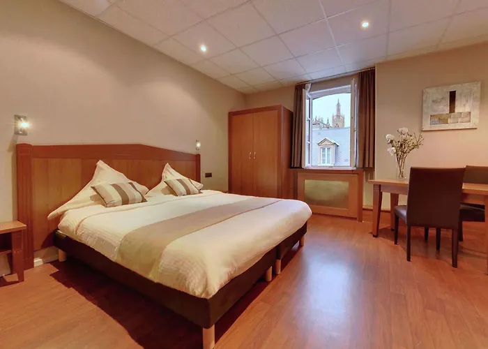 Mercure Grand Centre Cathedrale Отель