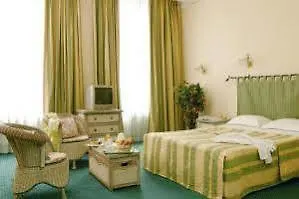 Mercure Grand Centre Cathedrale מץ